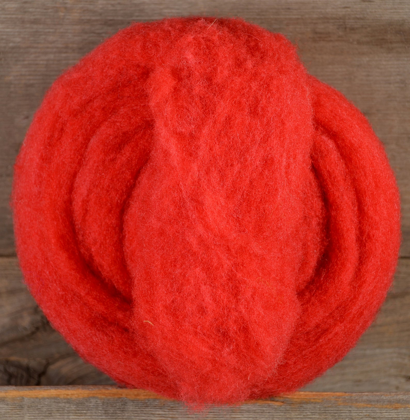 Red Rounded Wool Shape Wool Red Fibre – The General Bean