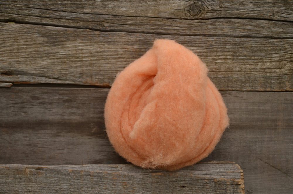 Wool Fibre Peach