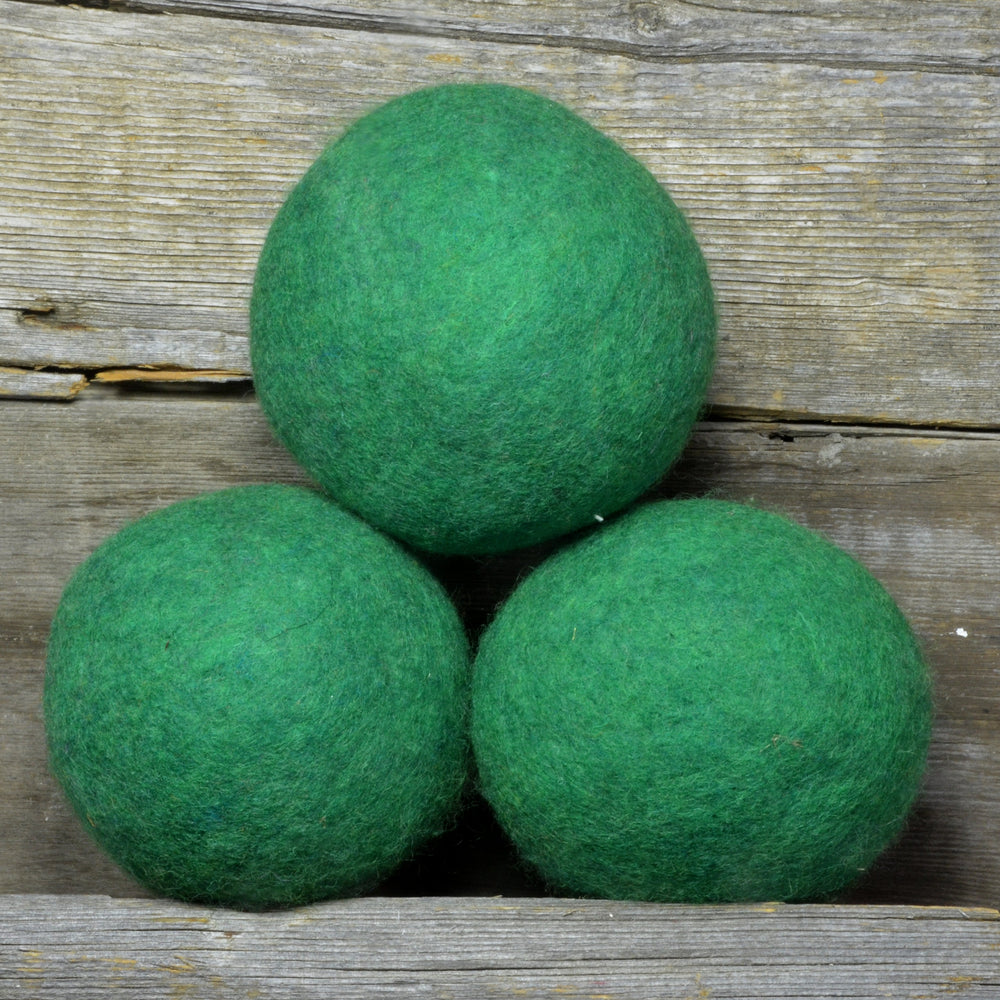 
            
                Load image into Gallery viewer, green dryer balls
            
        